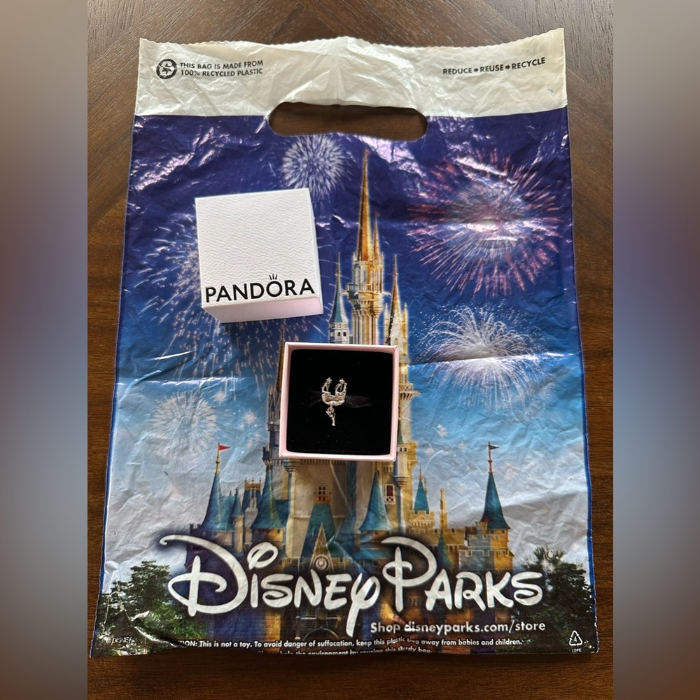 Pandora Disney Peter Pan Tinkerbell Charm
